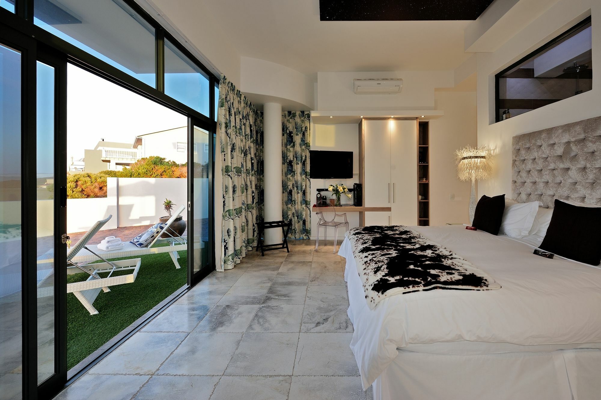 ซี สตาร์ คลิฟ ลอดจ์ Villa คานสบาย ภายนอก รูปภาพ